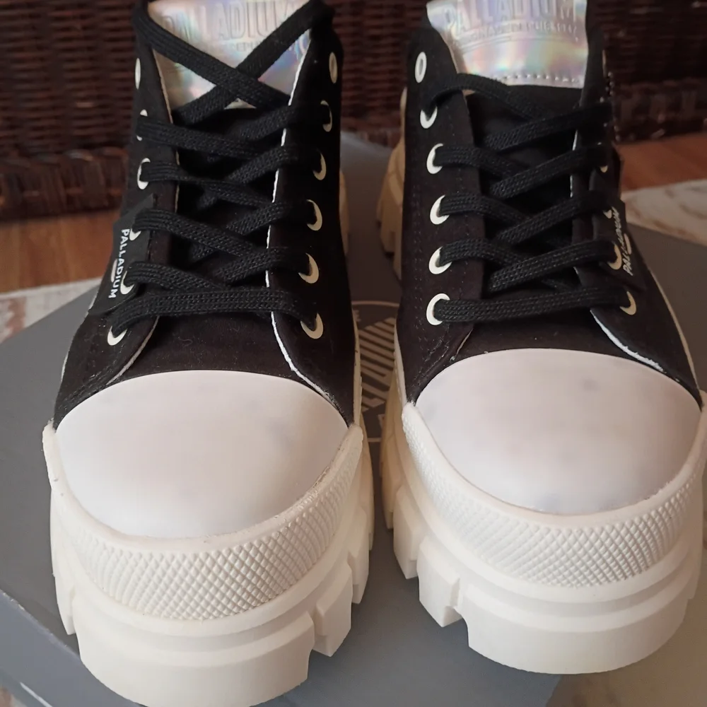Palladium Black and White Platform Sneakers Women's Size 6